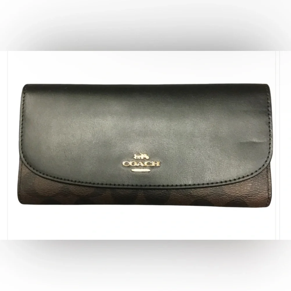 Wallet Designer By Coach Size: Medium Regular price $76.99